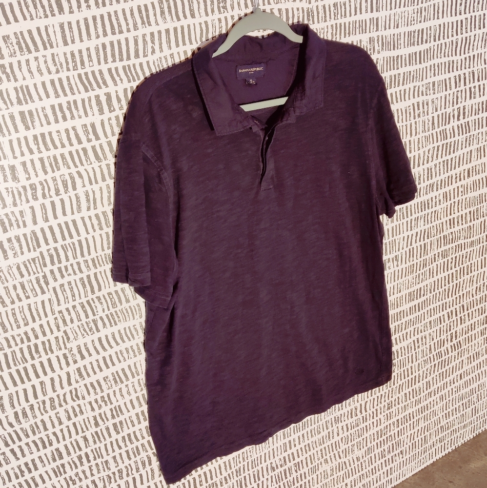 Black breathable banana Republic Polo